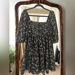 Abercrombie & Fitch black and white bow-print sundress 🌸🎀